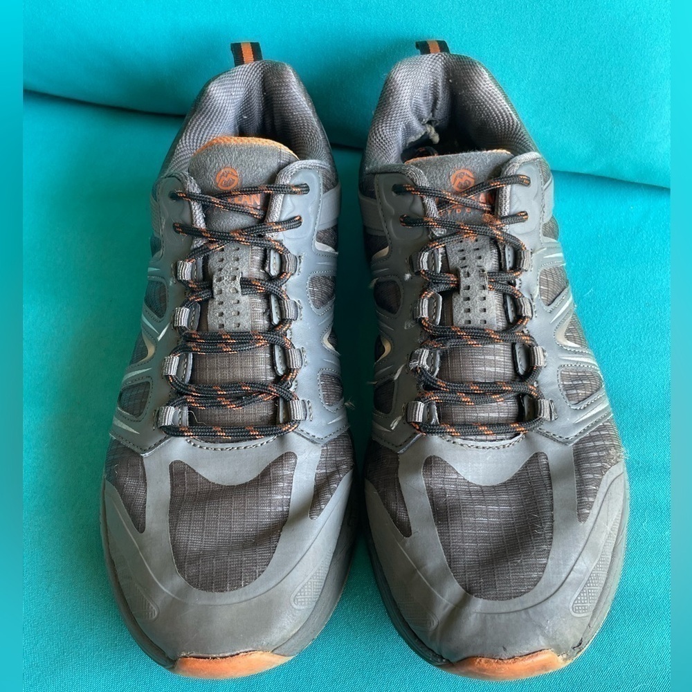Men’s Magellan sneakers size 11 - Picture 2 of 9